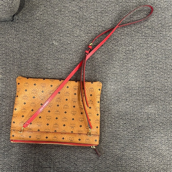 Mcm bag - Picture 2 of 3